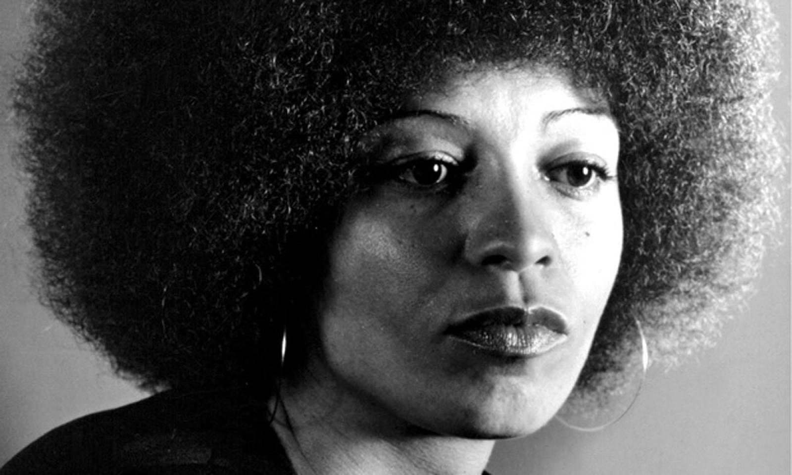 Conheça Angela Davis