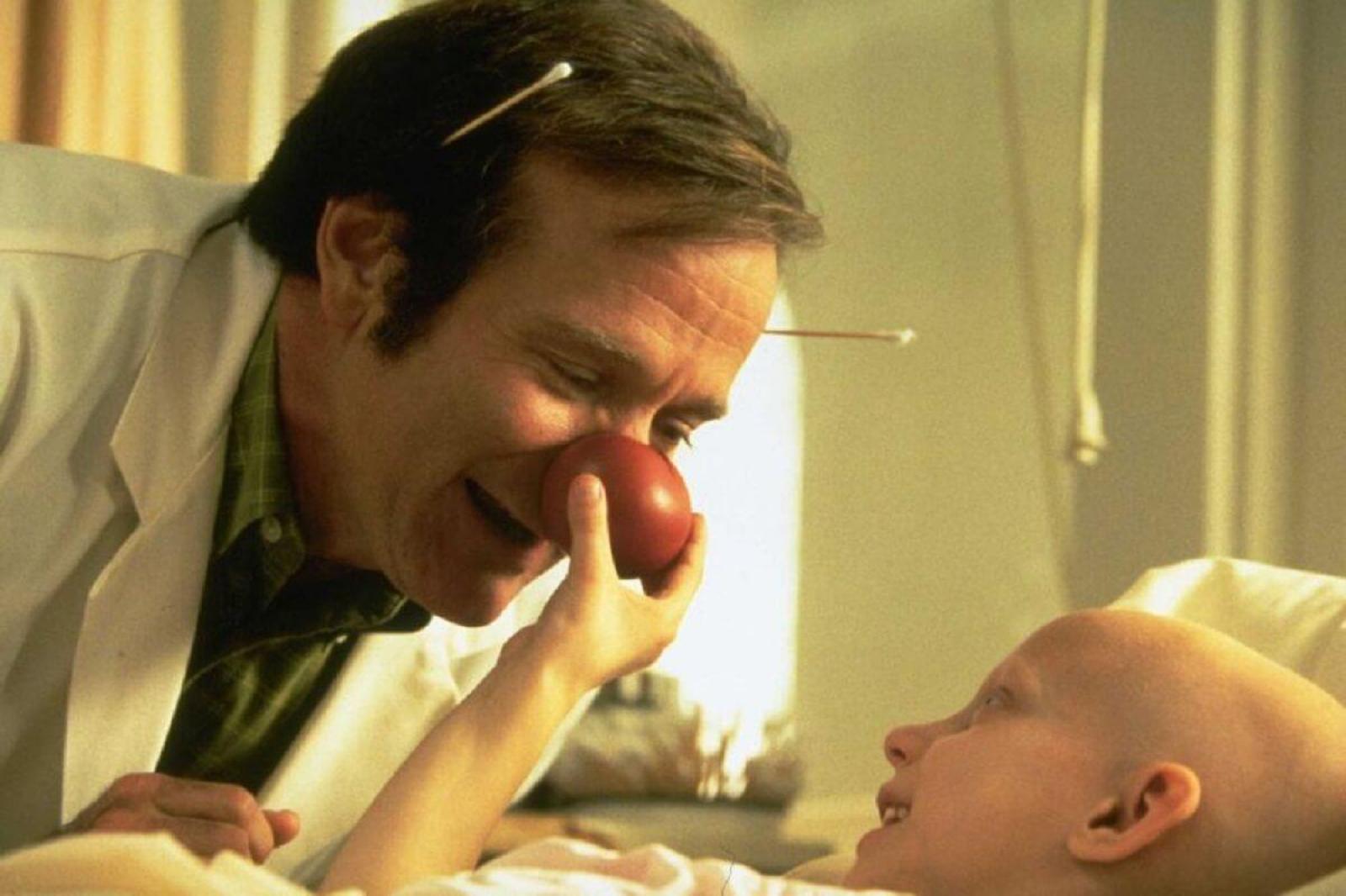 O Amor É Contagioso - Patch Adams (trailer legendado)