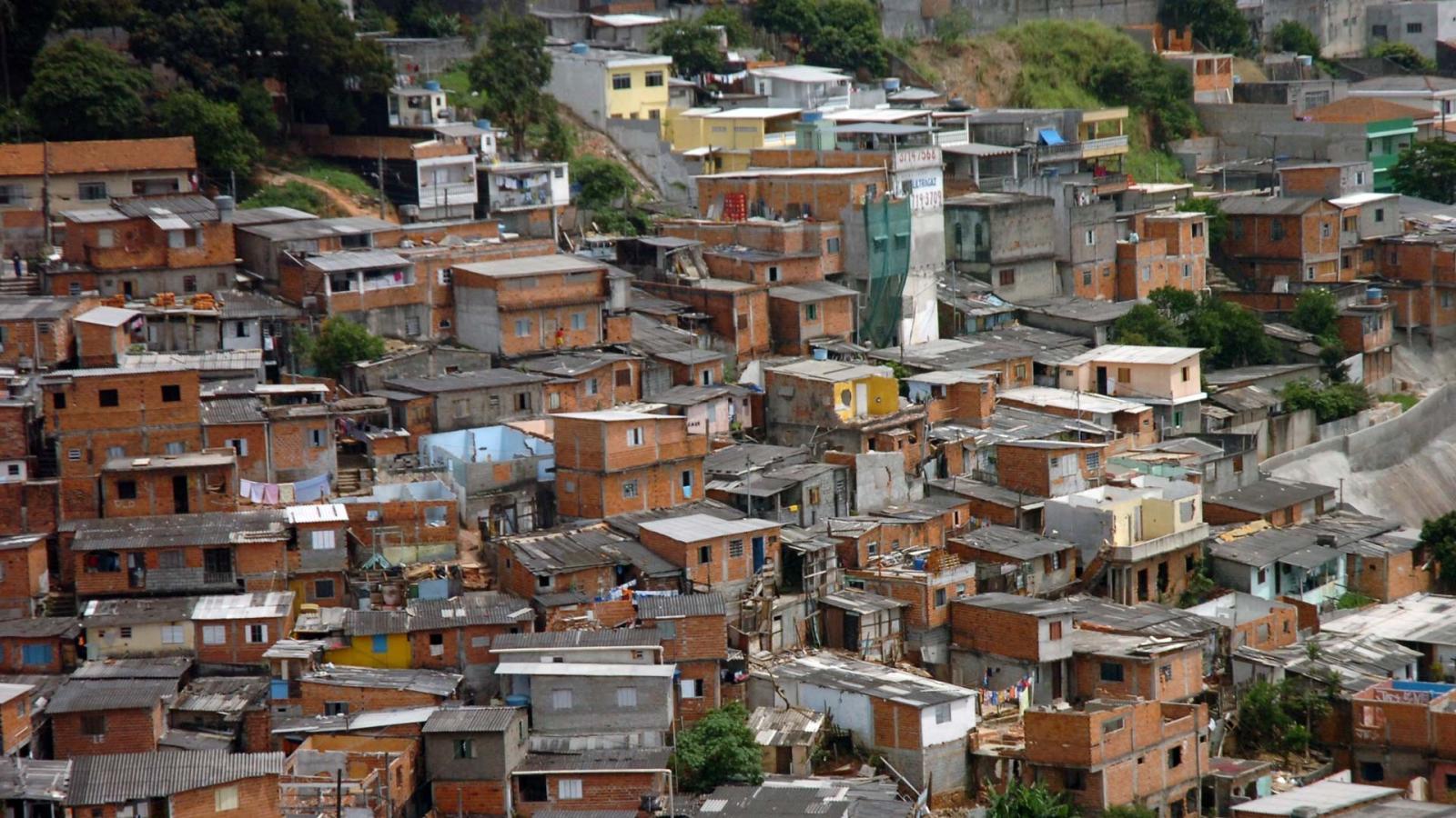 Tamanho Continental E Desigualdade Social Aumentam Desafios Do Brasil No Controle Da Covid-19