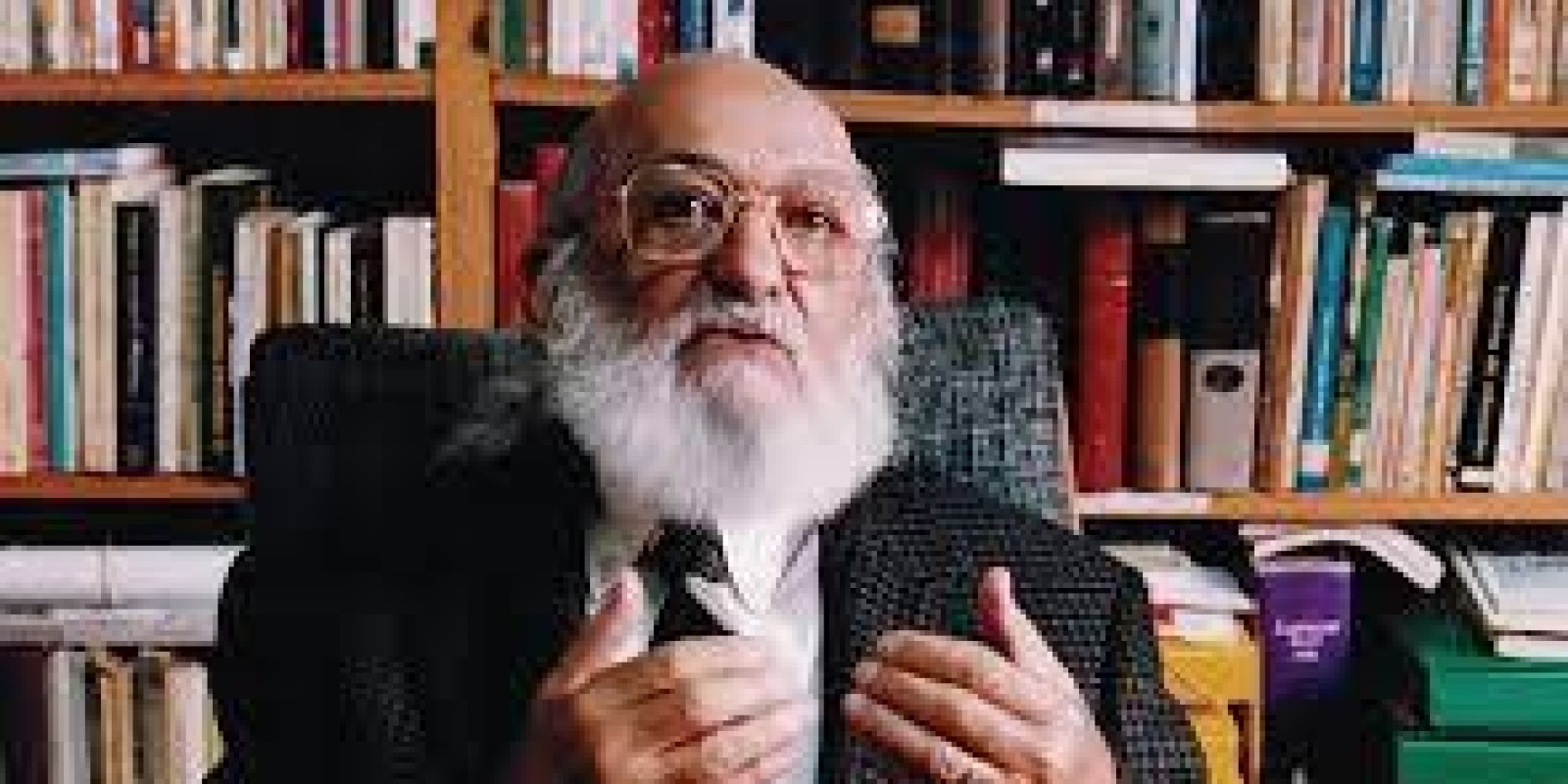 Conheça Paulo Freire